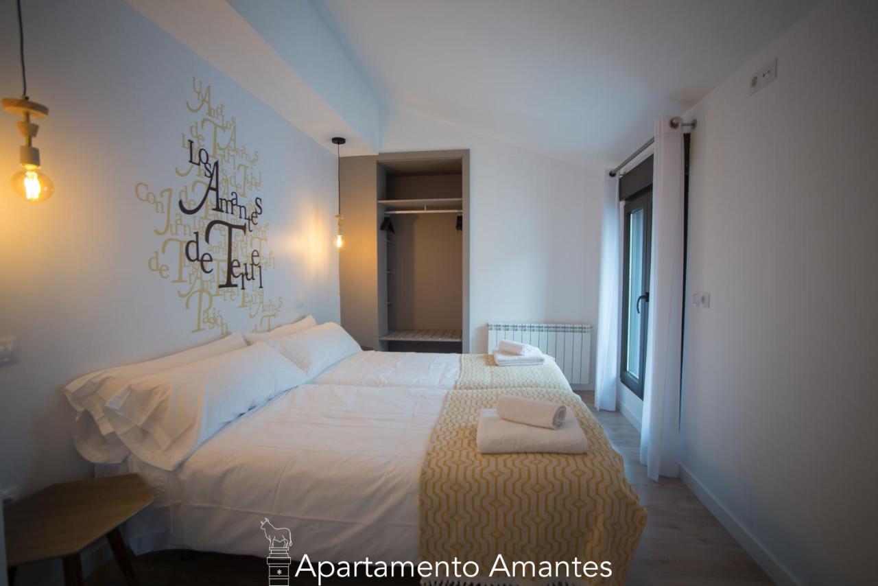 Apartamentos Plaza Del Torico Teruel Exterior foto