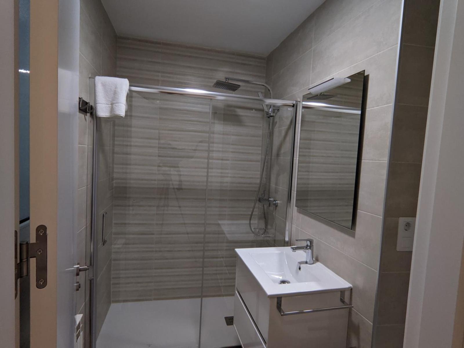 Apartamentos Plaza Del Torico Teruel Exterior foto