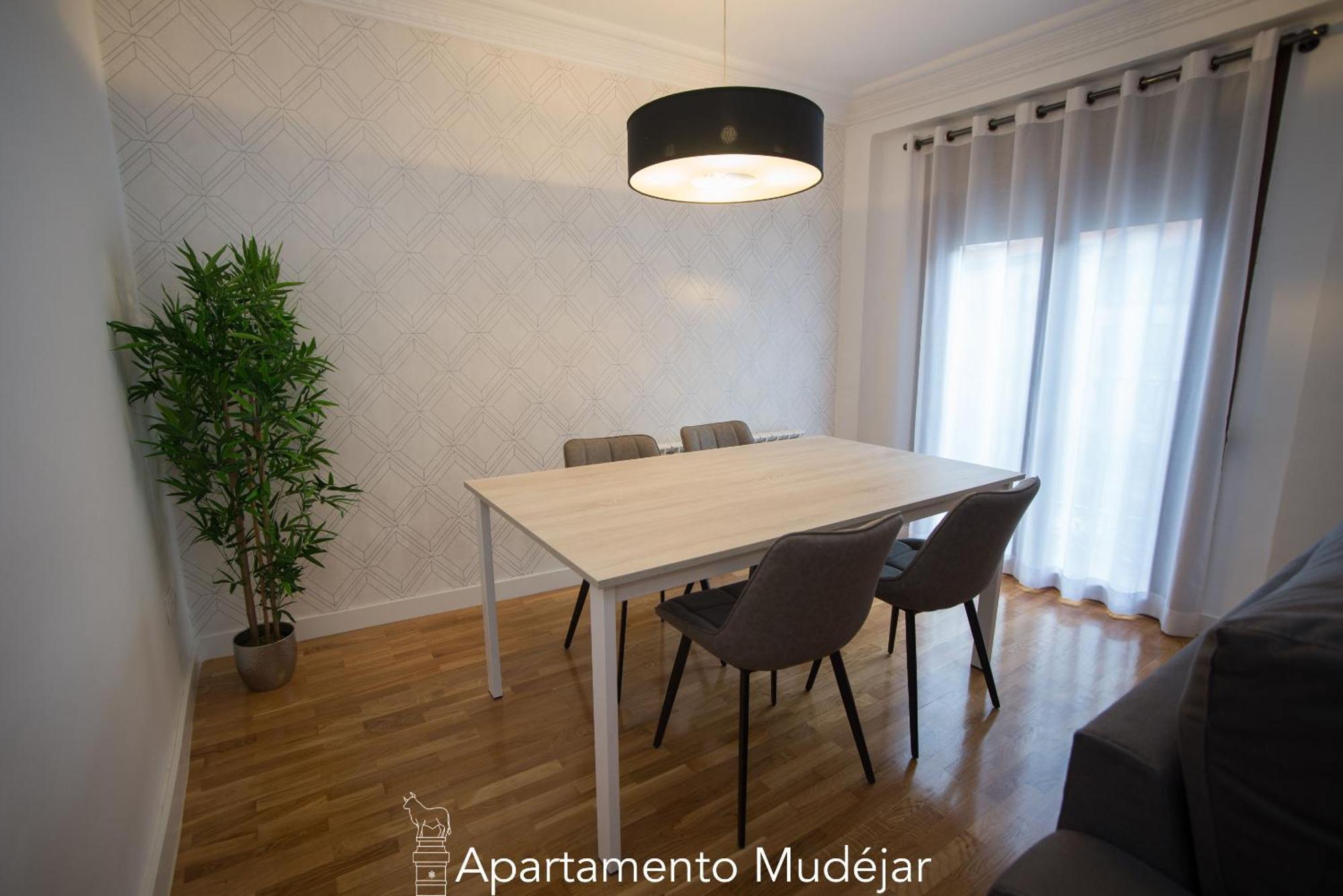 Apartamentos Plaza Del Torico Teruel Cameră foto