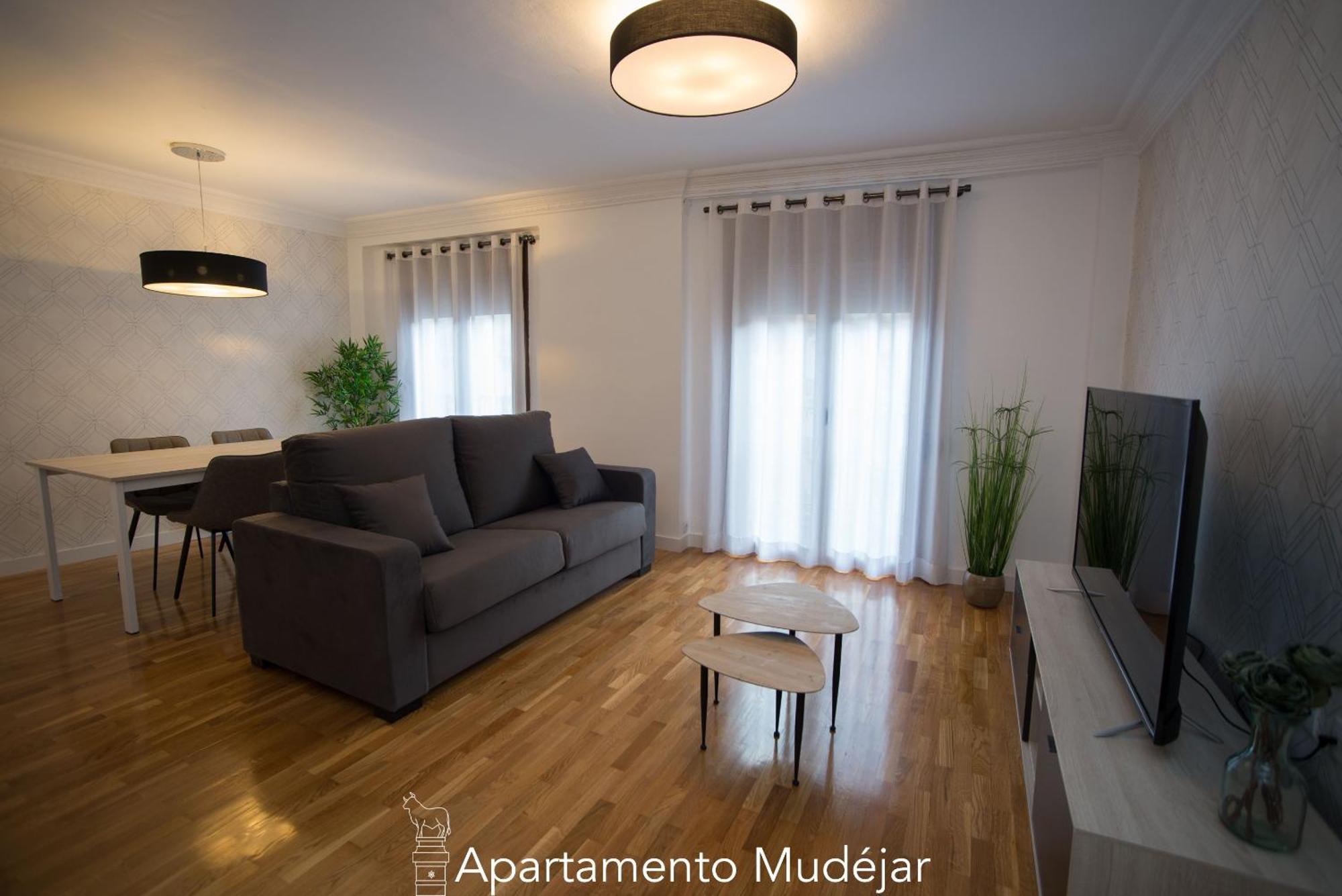 Apartamentos Plaza Del Torico Teruel Cameră foto
